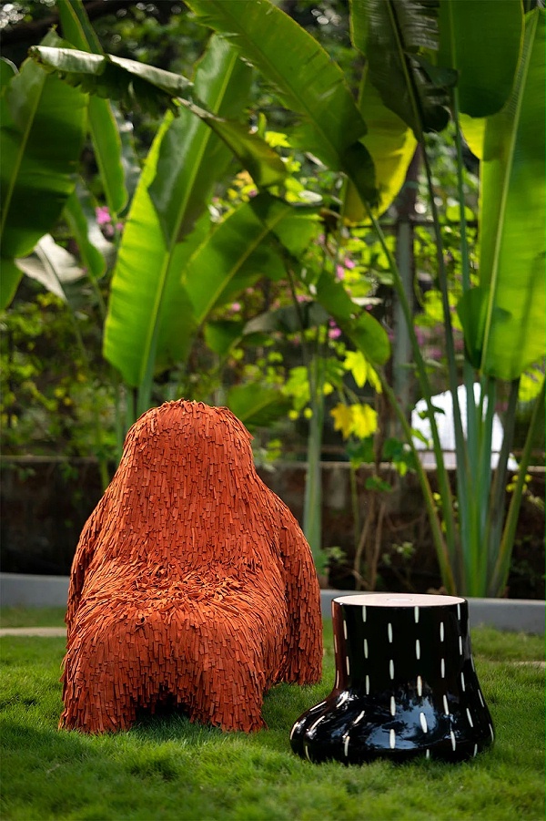 Gorilla Chair